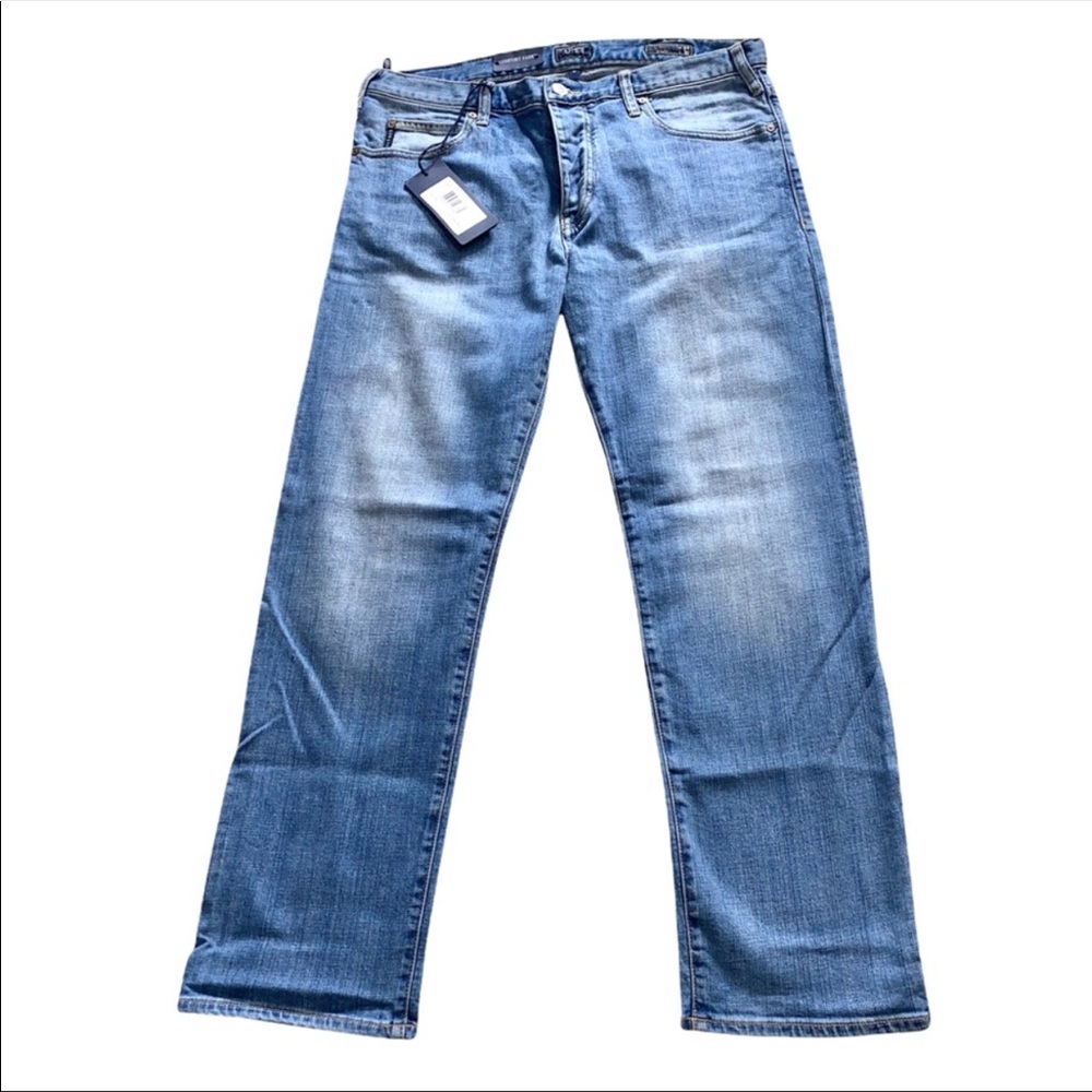 🥷🏿ARMANI EXCHANGE JEANS 👖REGULAR FIT!!